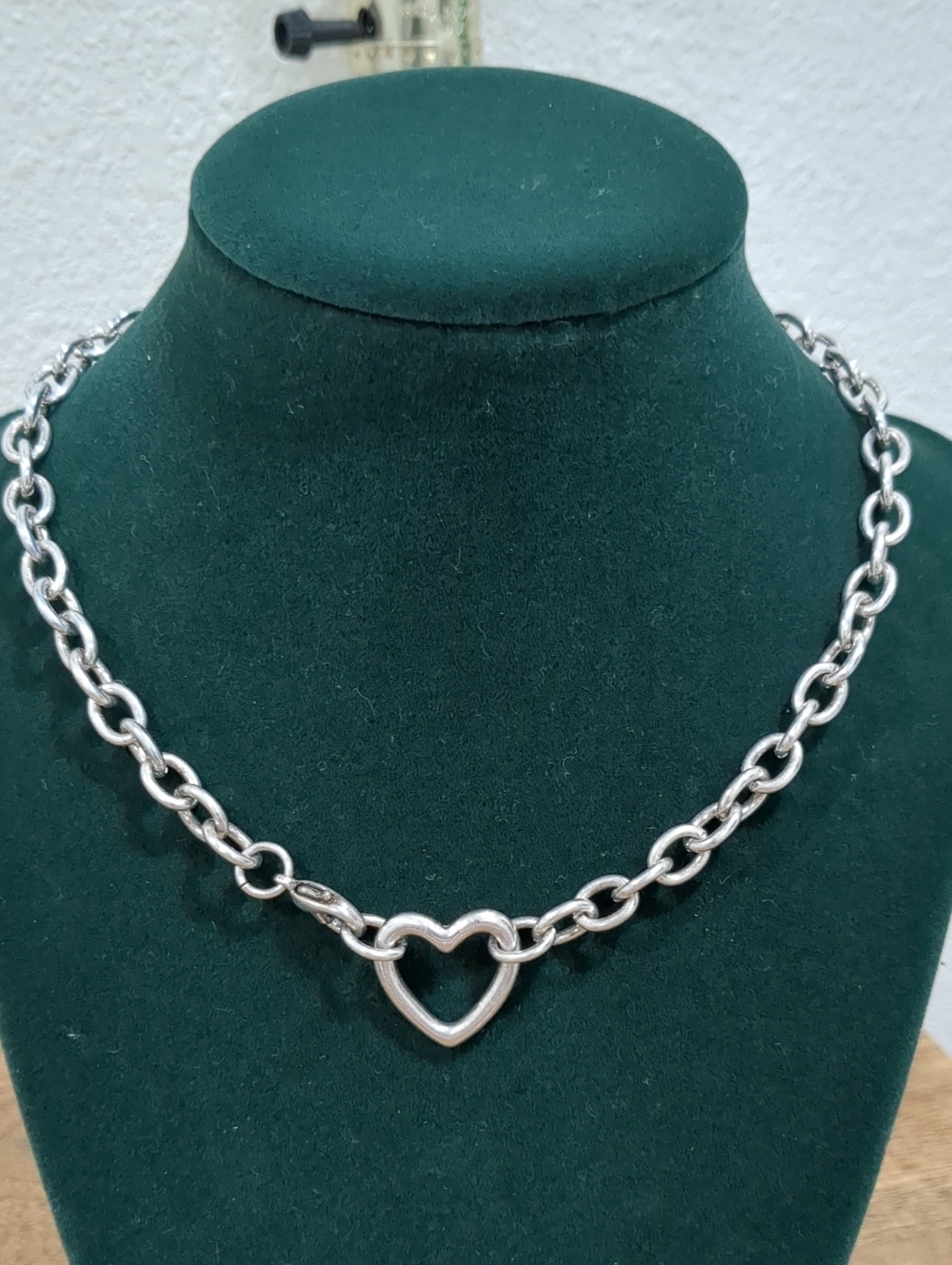 Silver Tone Heart Link Necklace